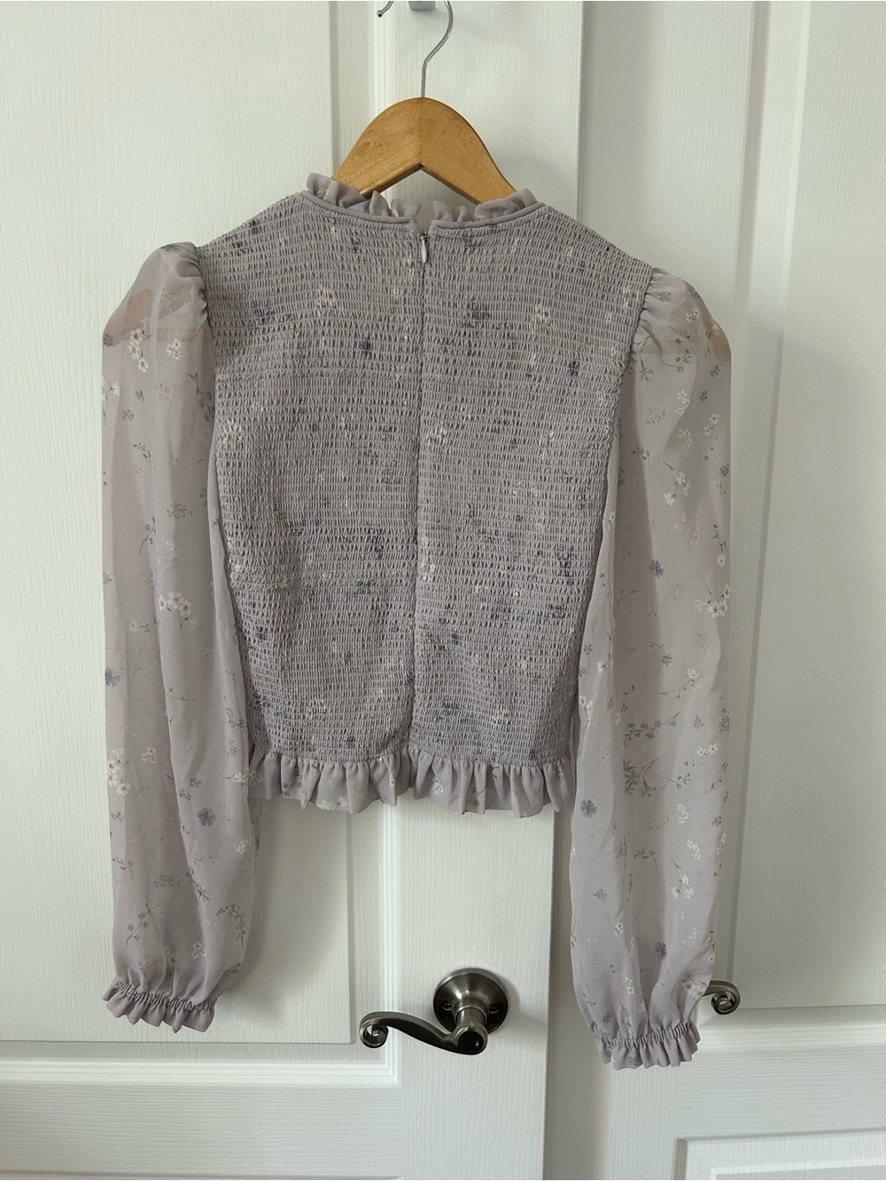 Aritzia tempest blouse - Picture 4 of 4